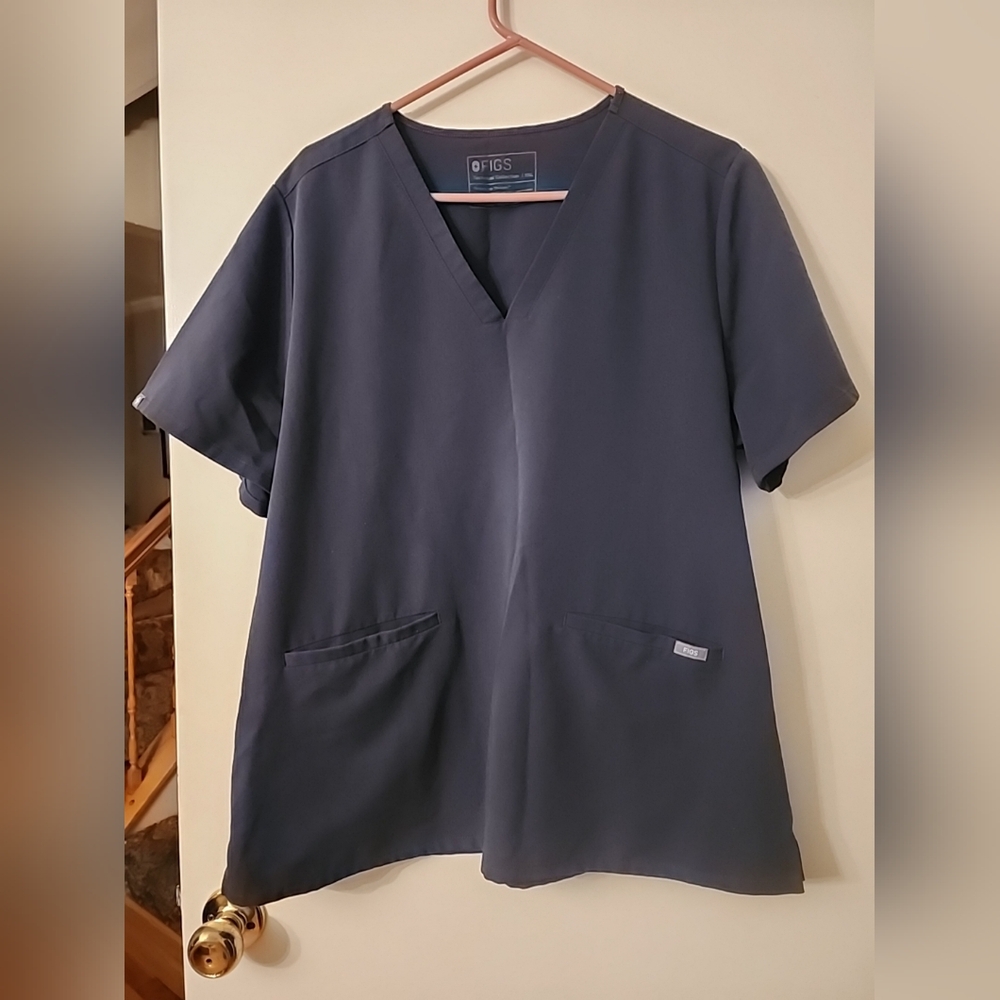 Figs Casma Dark Harbor V Neck Scrub Top
